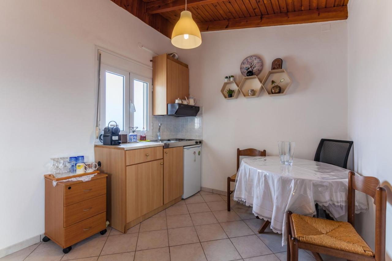 Ioannis Apartment *